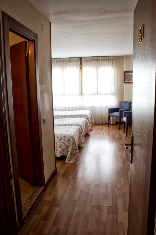 Hotel Covadonga Onís Exteriér fotografie